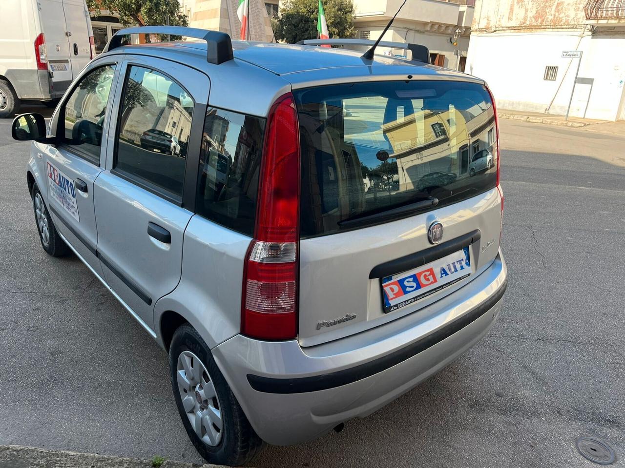FIAT PANDA 1.2 BENZ 51KW 2011 DISTRIBUZIONE ESEGUITA PERFETTA