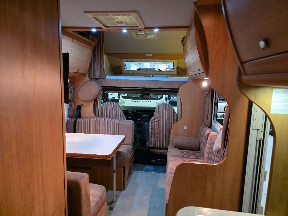 CAMPER LAIKA X 700