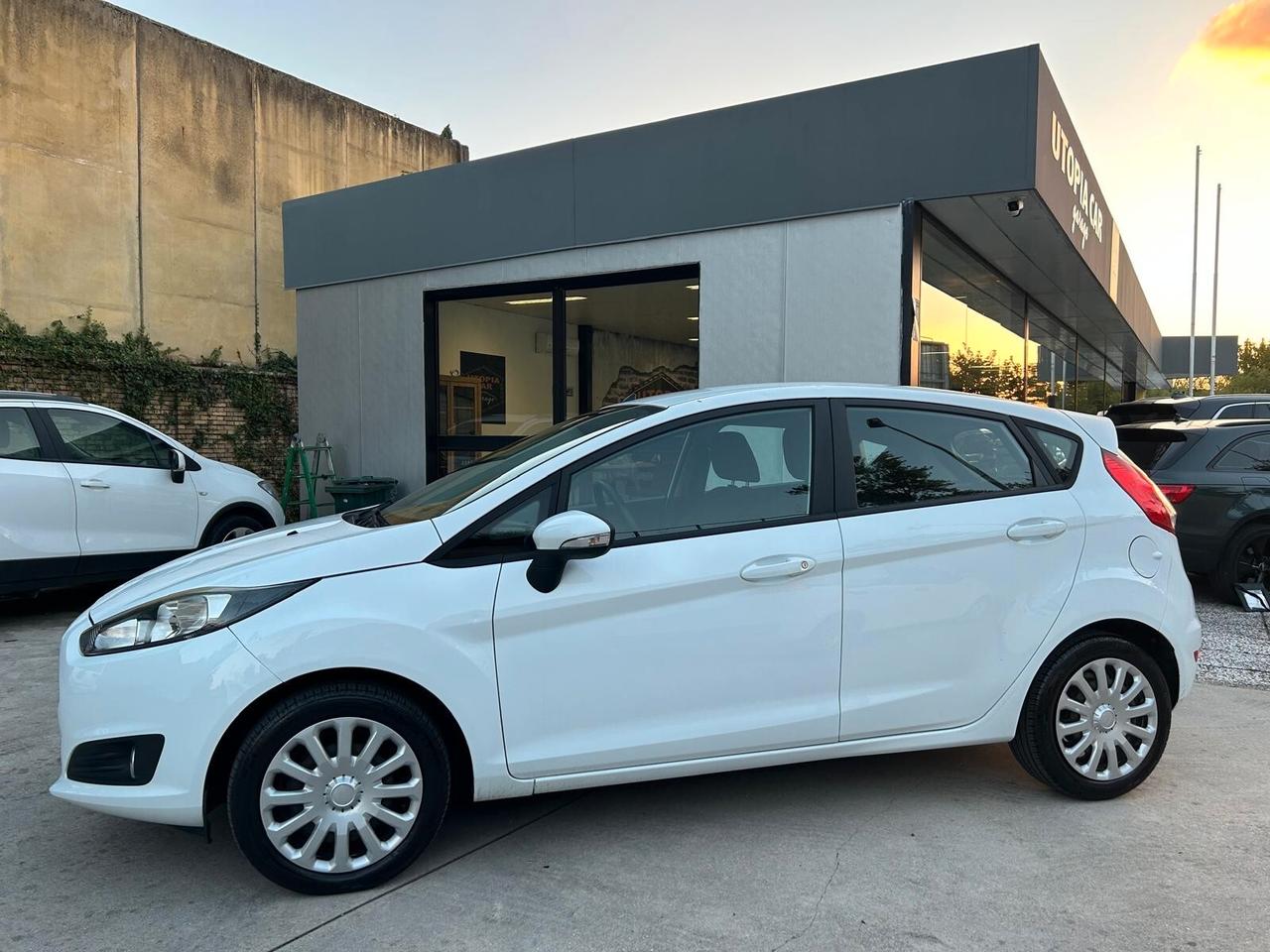 Ford Fiesta 1.5 TDCi 75CV 5 porte Black& White Edition