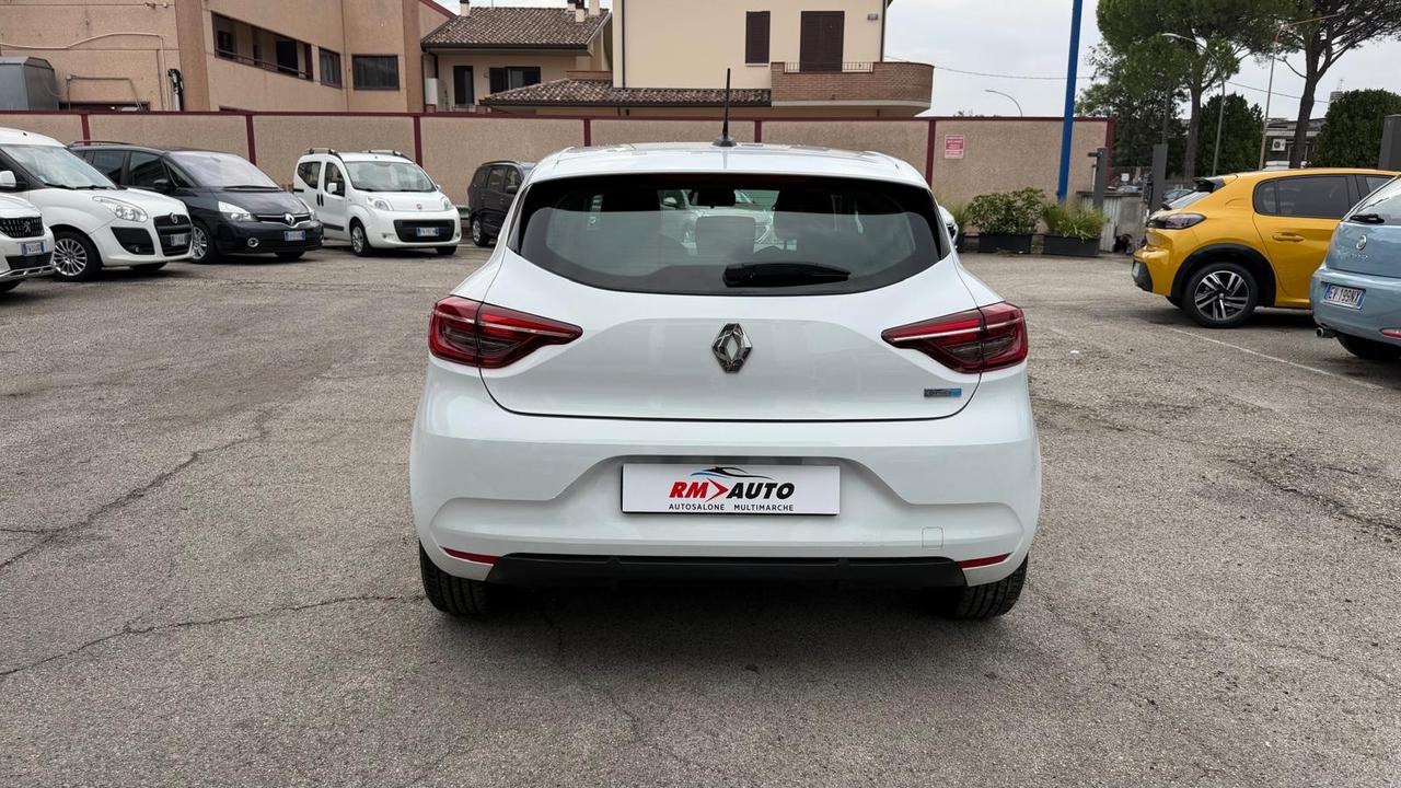 Renault Clio Full Hybrid E-Tech solo 62.000 KM
