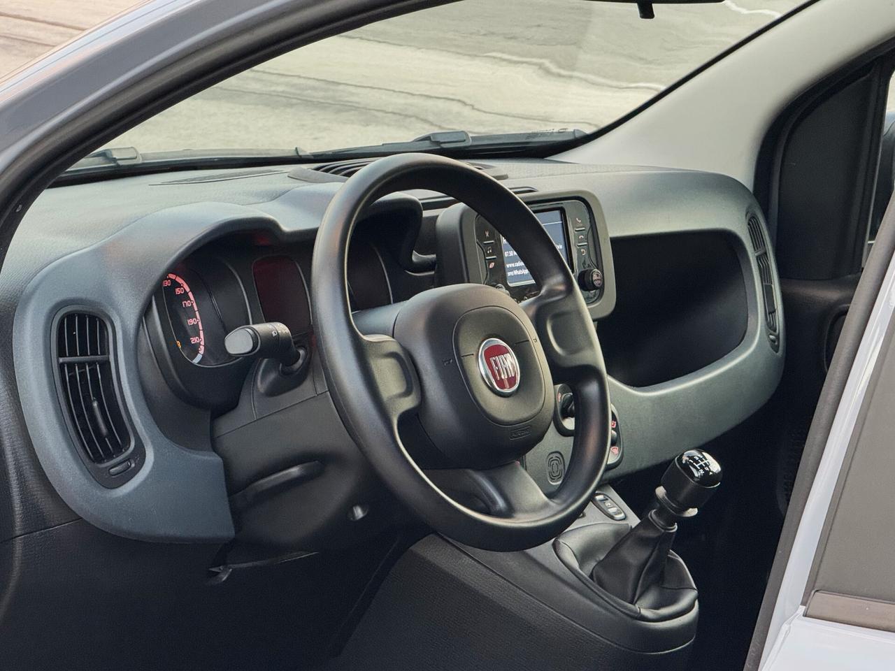 Fiat Panda 1.0 Firefly Hybrid S 70CV MY23