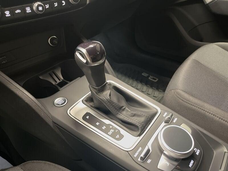 Audi Q2 Audi Admired 30 TDI 85(116) kW(PS) S tronic