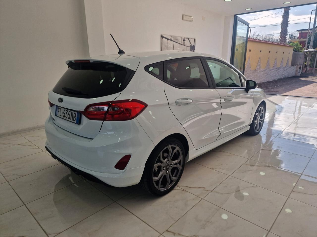 Ford Fiesta 1.5 TDCi 5 porte ST-Line