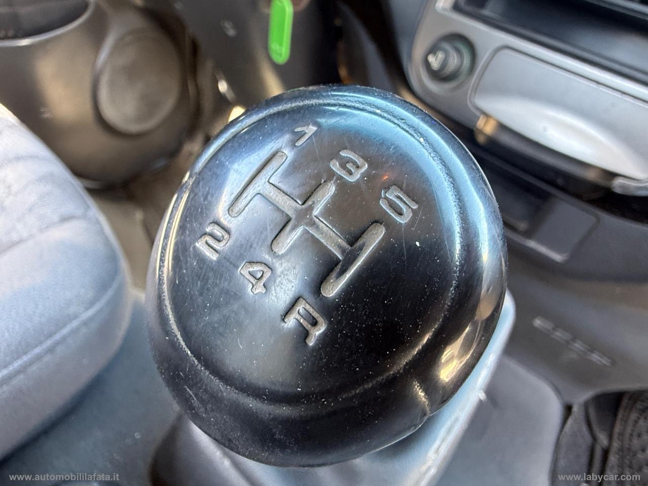 K2500 2.5 TDI Autocarro