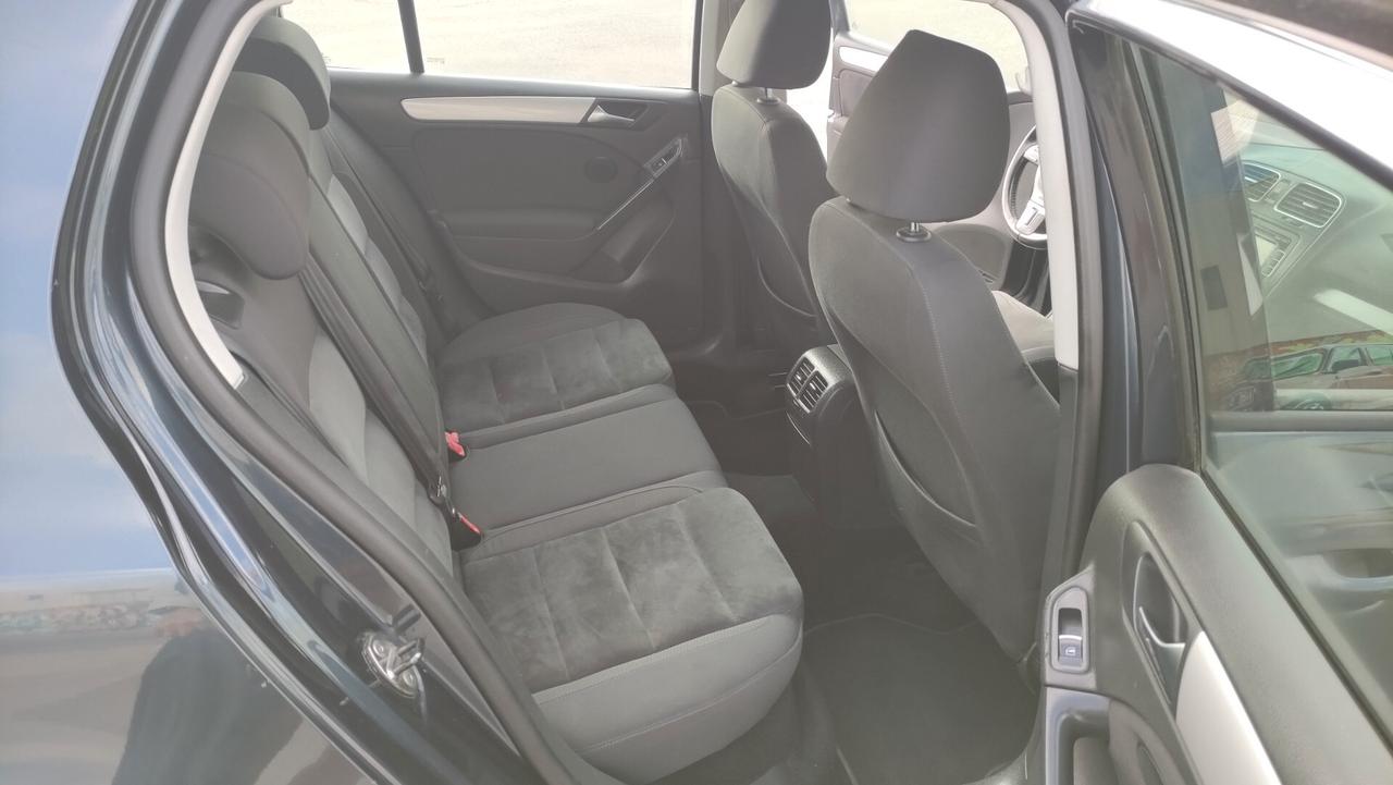 Volkswagen Golf VI 1.6 TDI 105CV 5p. Highline NEOPATENTATI - 2011