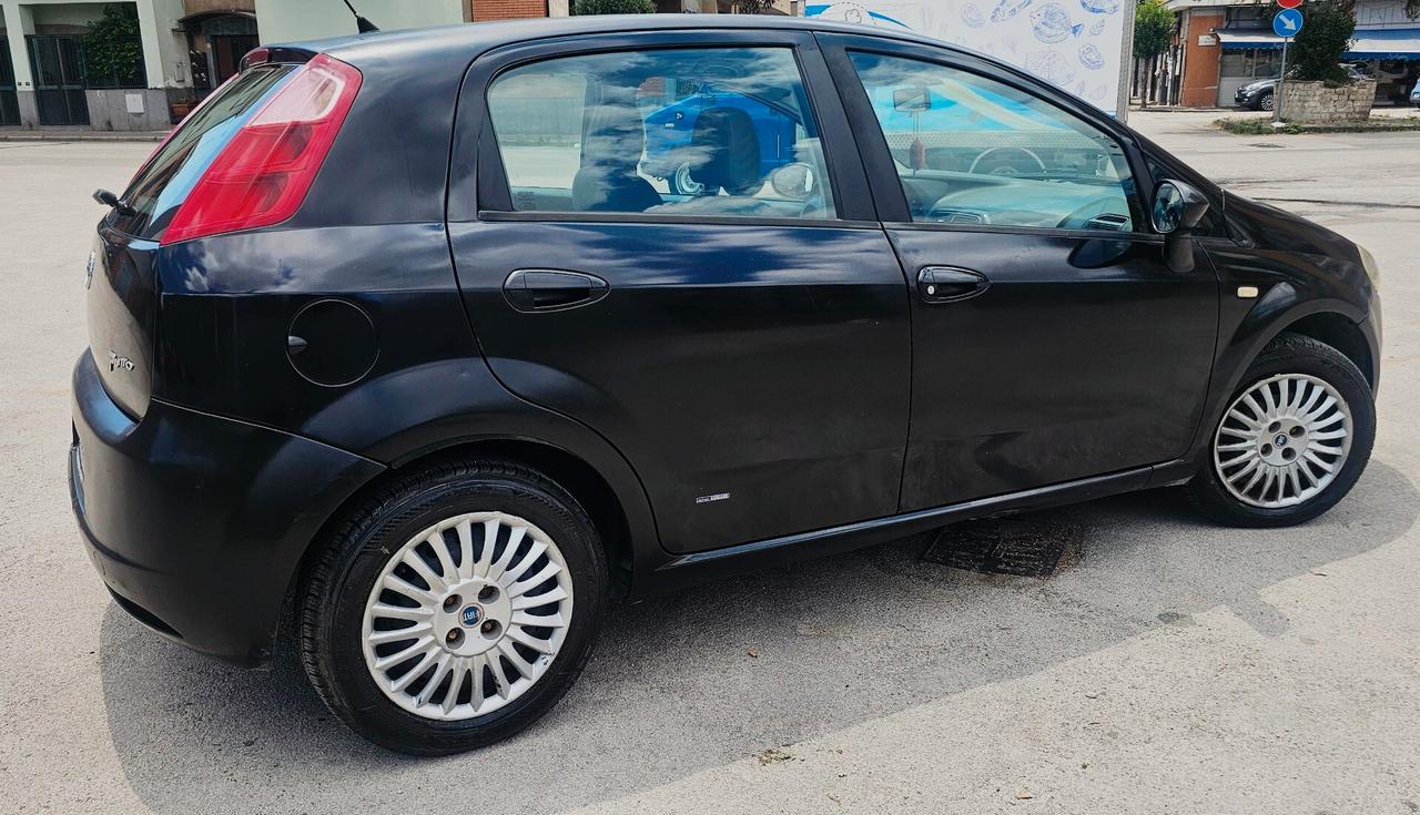 Fiat Grande Punto Grande Punto 1.3 MJT 75 CV 5 porte Active