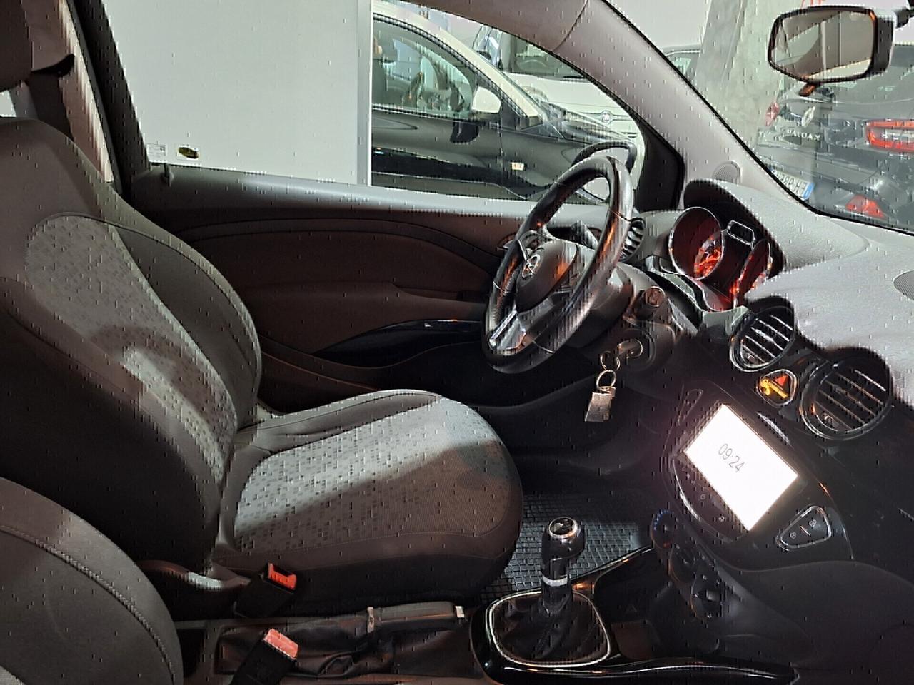 Opel Adam 1.2 69cv Slam 2015