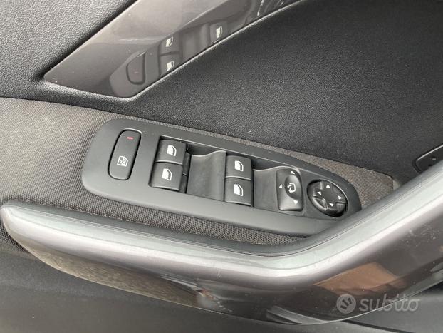 Peugeot 2008 1.6 bluehdi Access 75cv