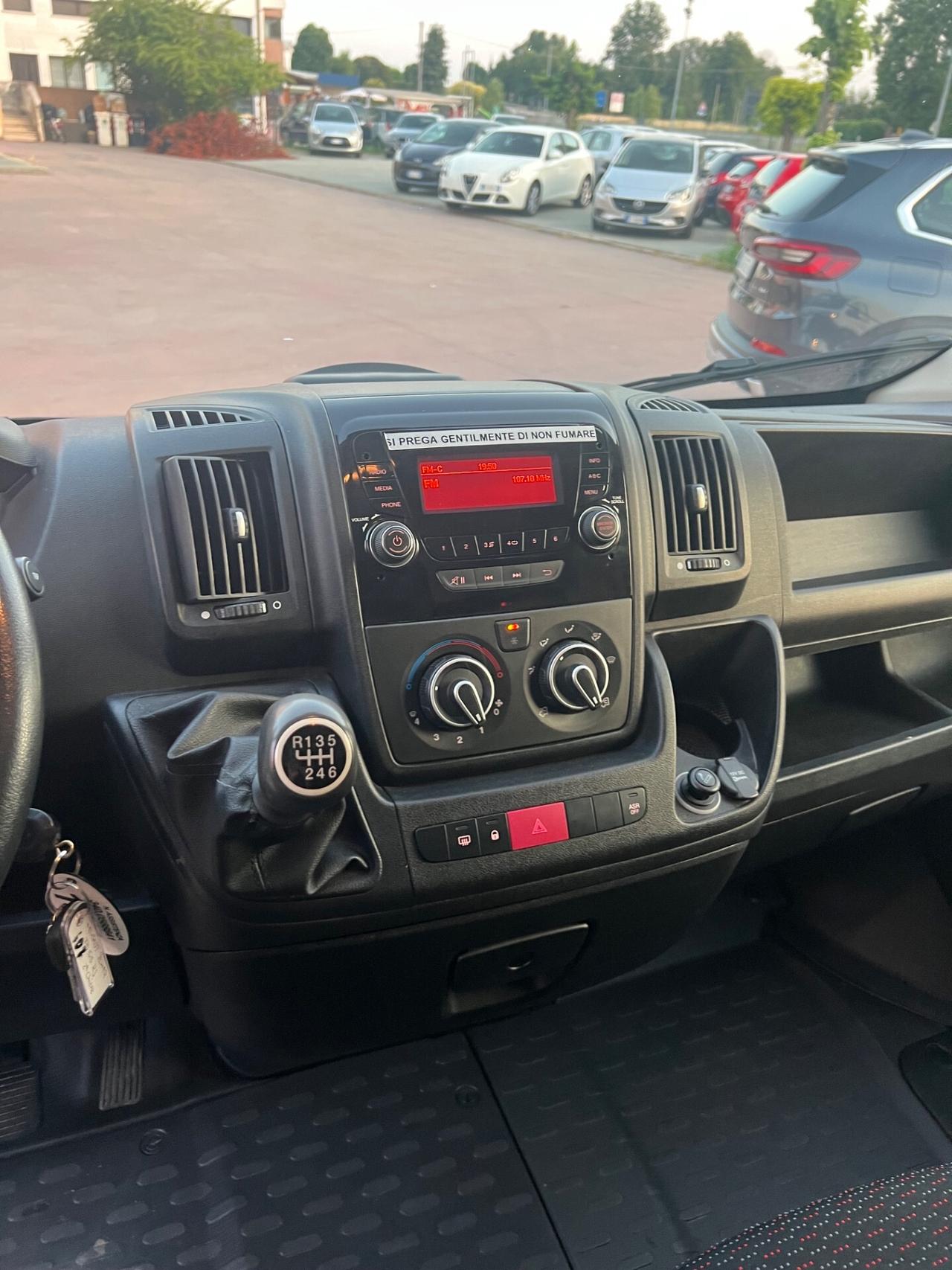 Peugeot Boxer 335 2.0 BlueHDi 130CV PC-TN Furgone