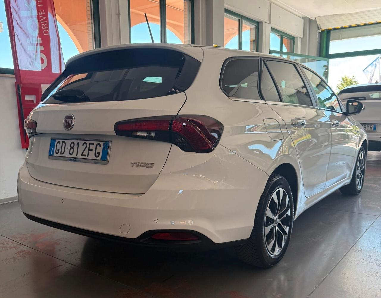 Fiat Tipo 1.6 Mjt 5 porte Mirror