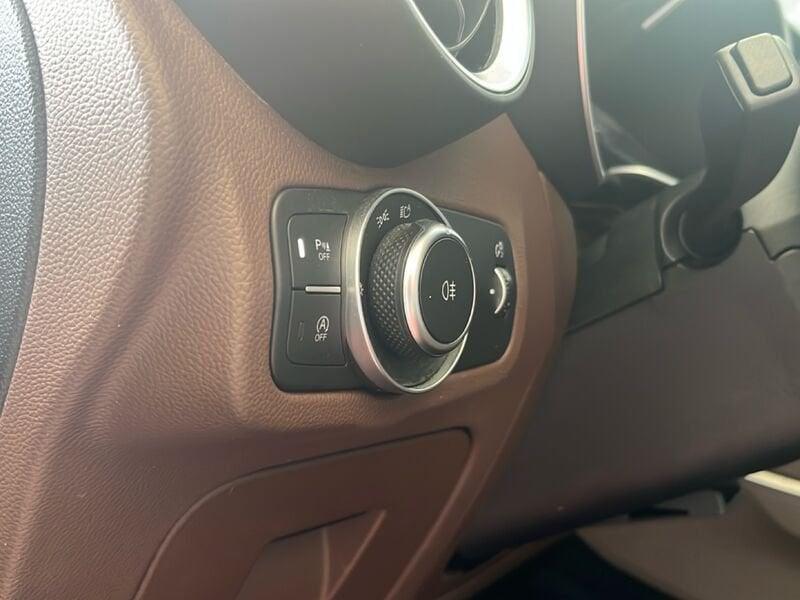Alfa Romeo Stelvio 2.2 TD 190 CV Super Business AT8 Q4