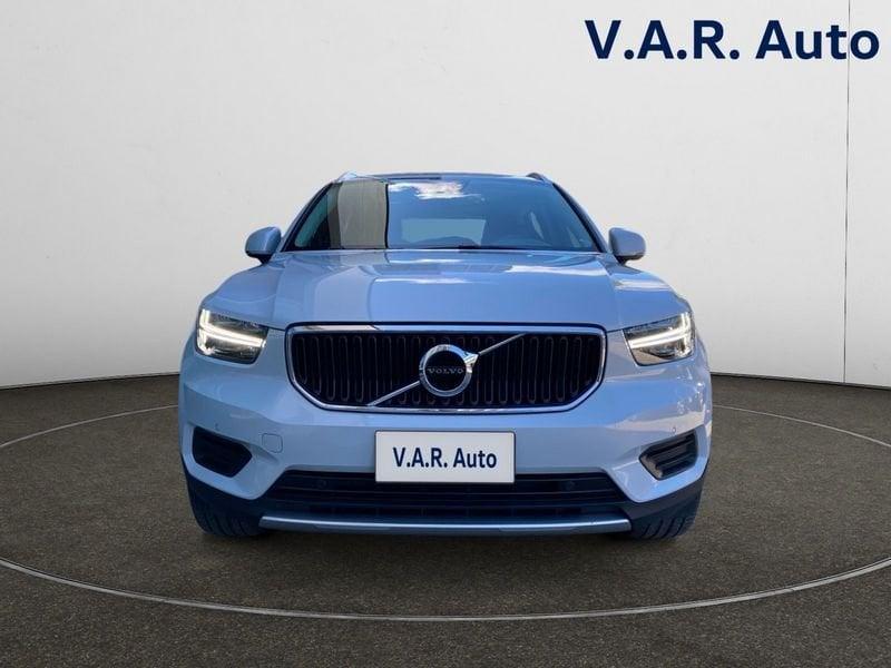 Volvo XC40 D3 Momentum Core