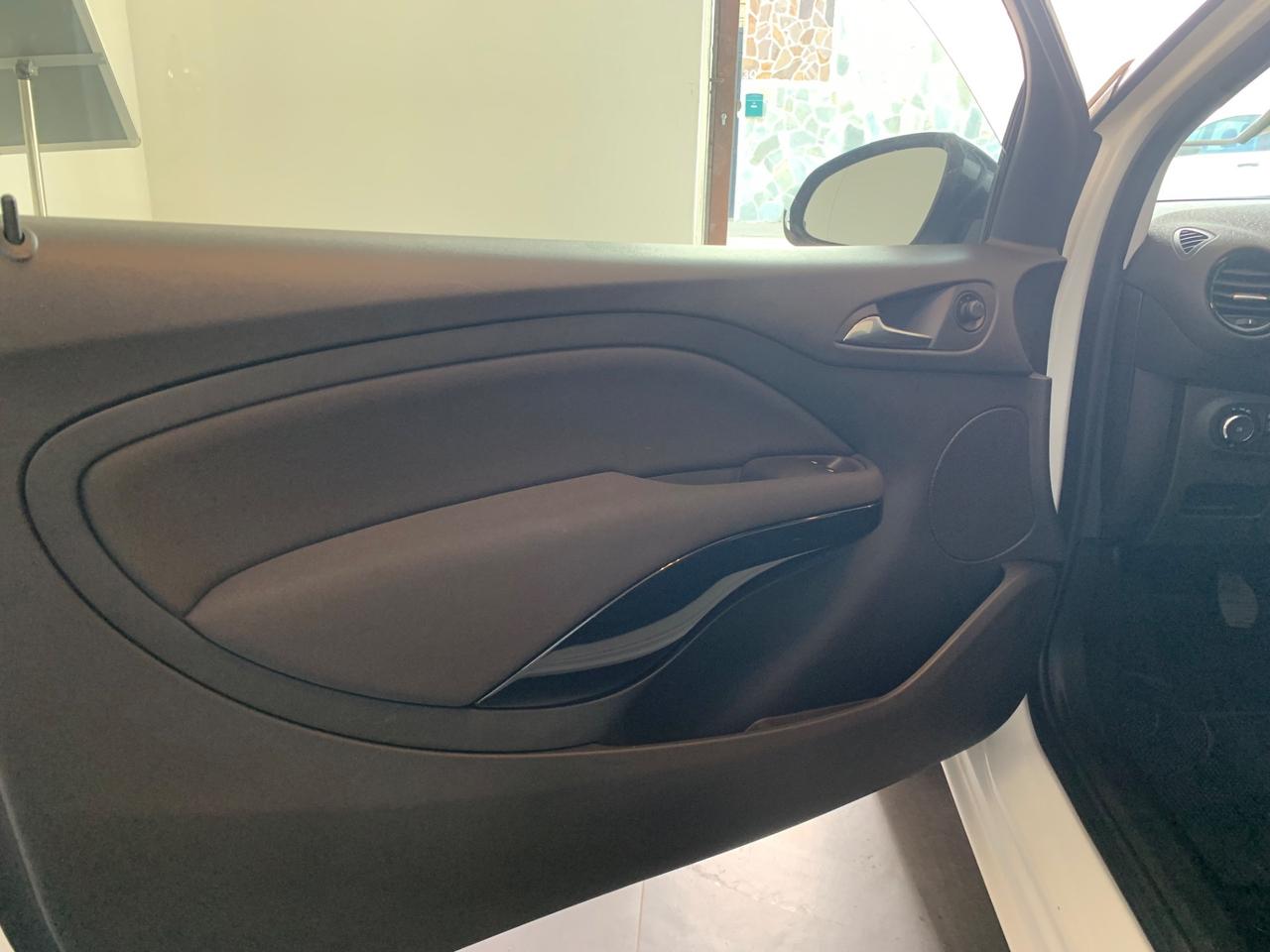 Opel Adam 1.4 87 CV GPL Tech Air