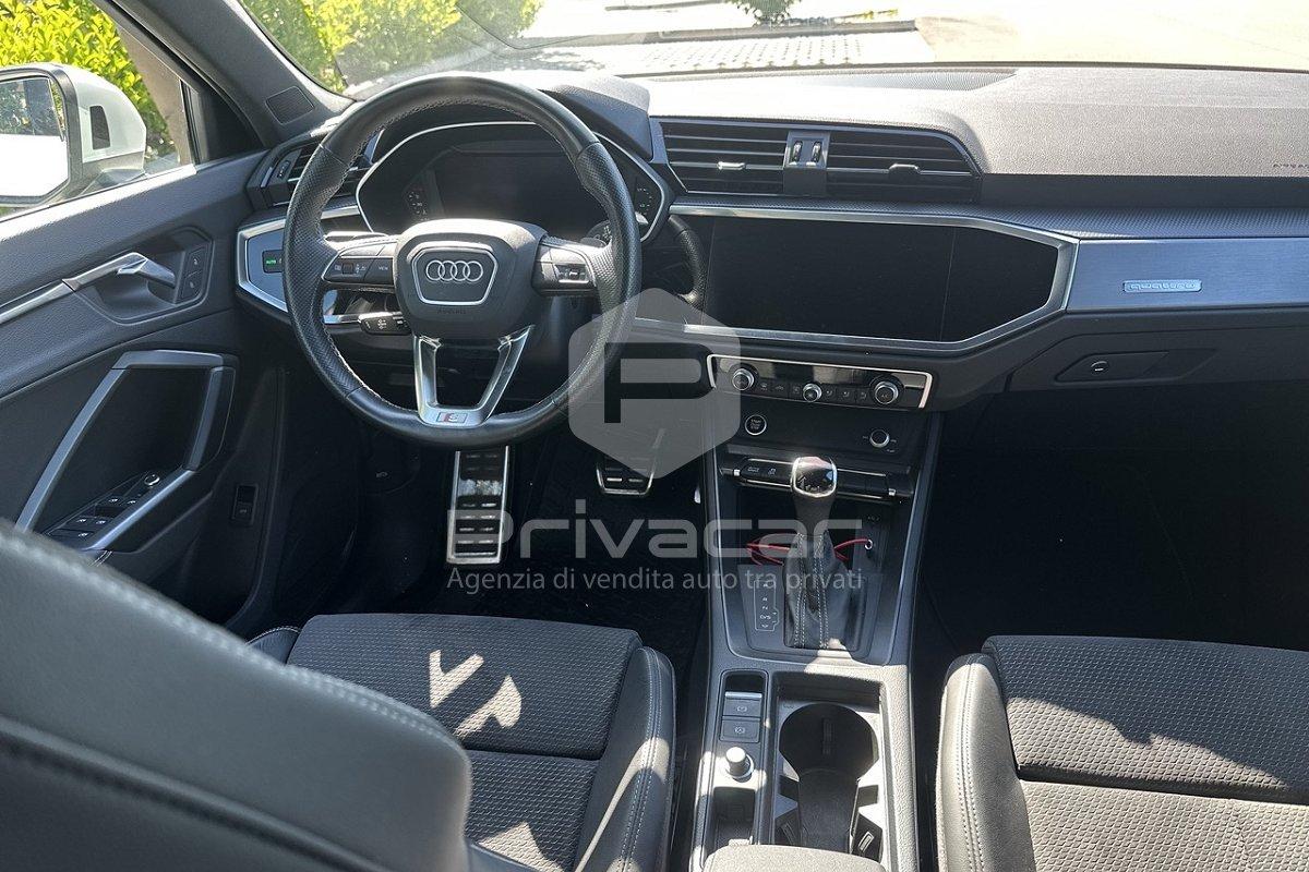 AUDI Q3 SPB 35 TDI quattro S tronic S line edition