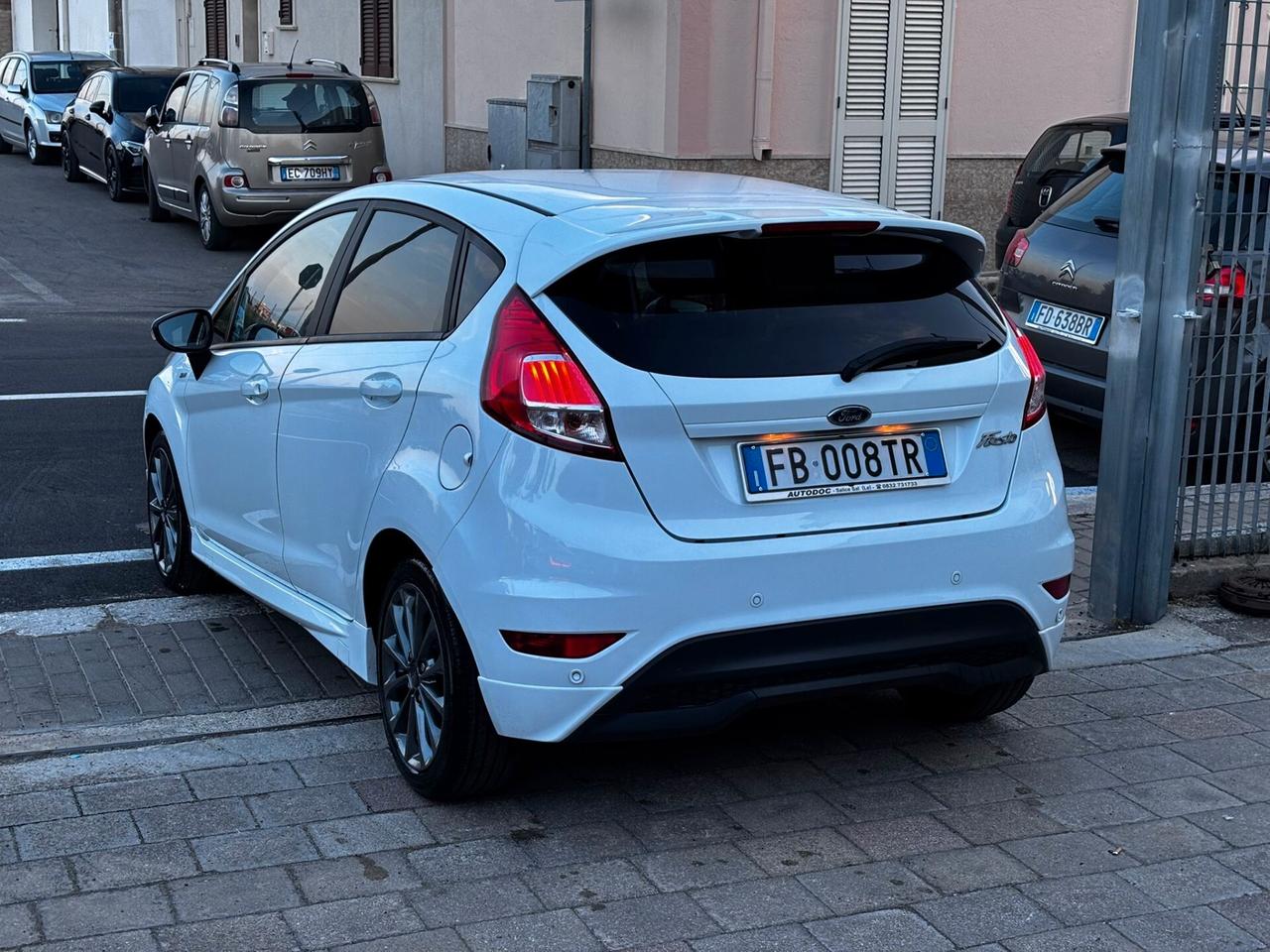 Ford Fiesta 1.5 TDCi 75CV 5p ST-Line - 2017