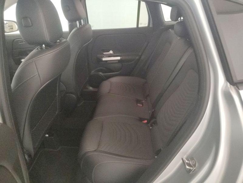 Mercedes-Benz GLA 200 Progressive Advanced Plus auto