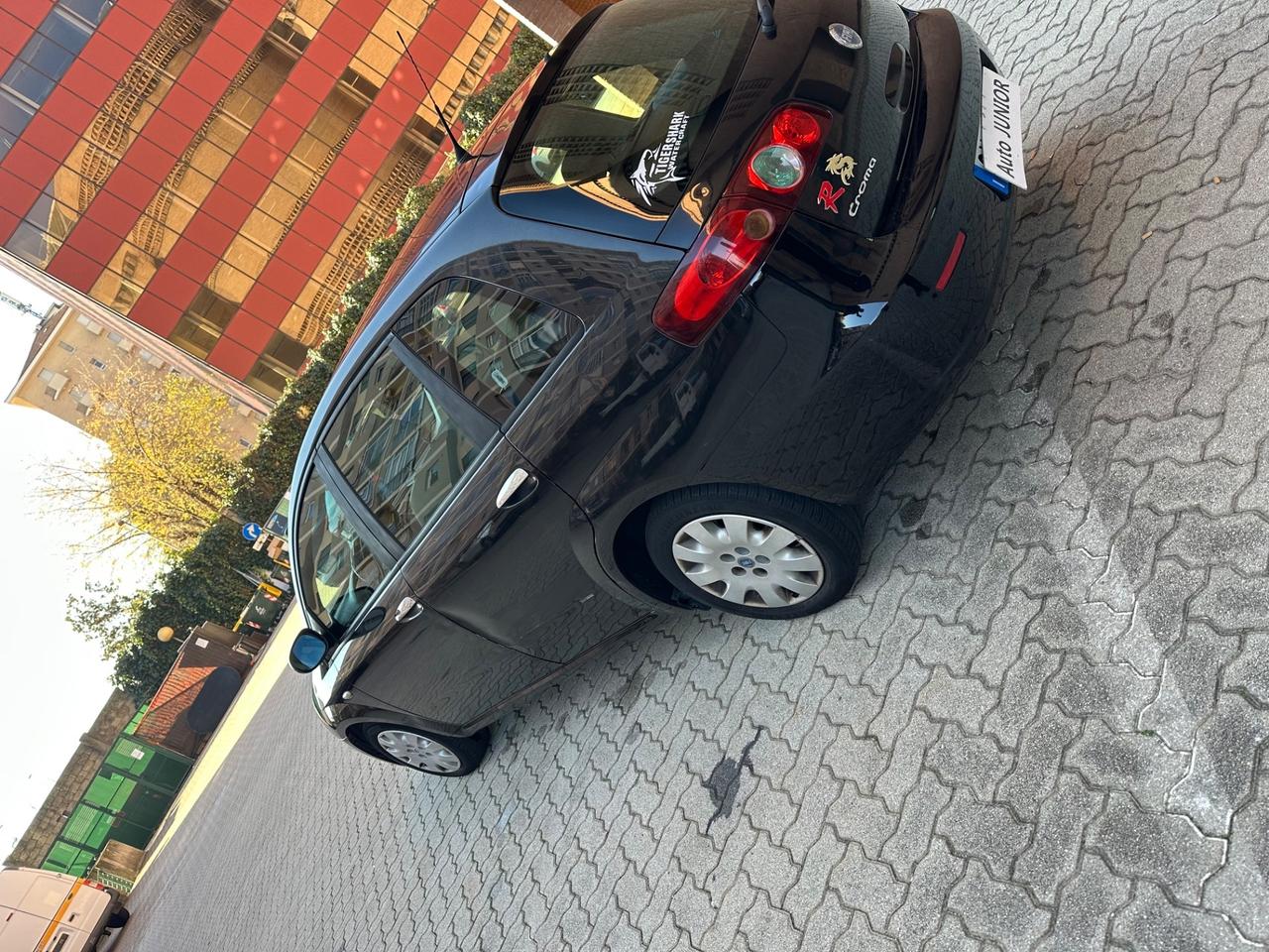 Fiat Croma 1.9 Multijet Active