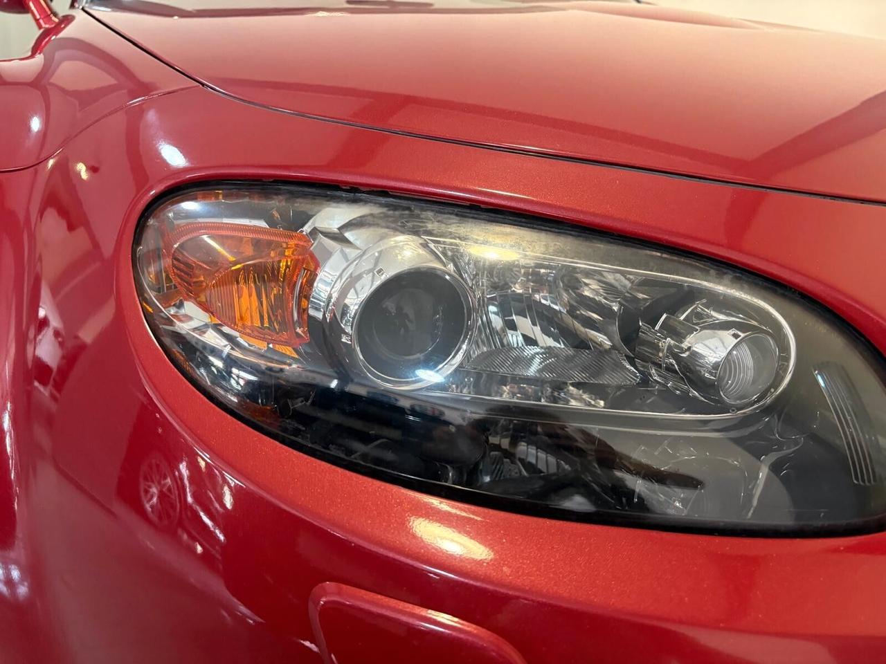 Mazda MX-5 Roadster 2.0L 16V 3rd Generation