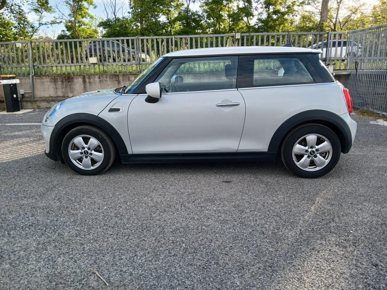 Mini Cooper 1.5 136cv Aut.