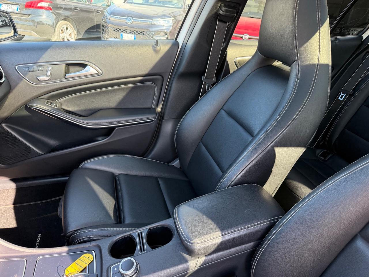Mercedes-benz GLA 200 d Automatic Premium Night Edition