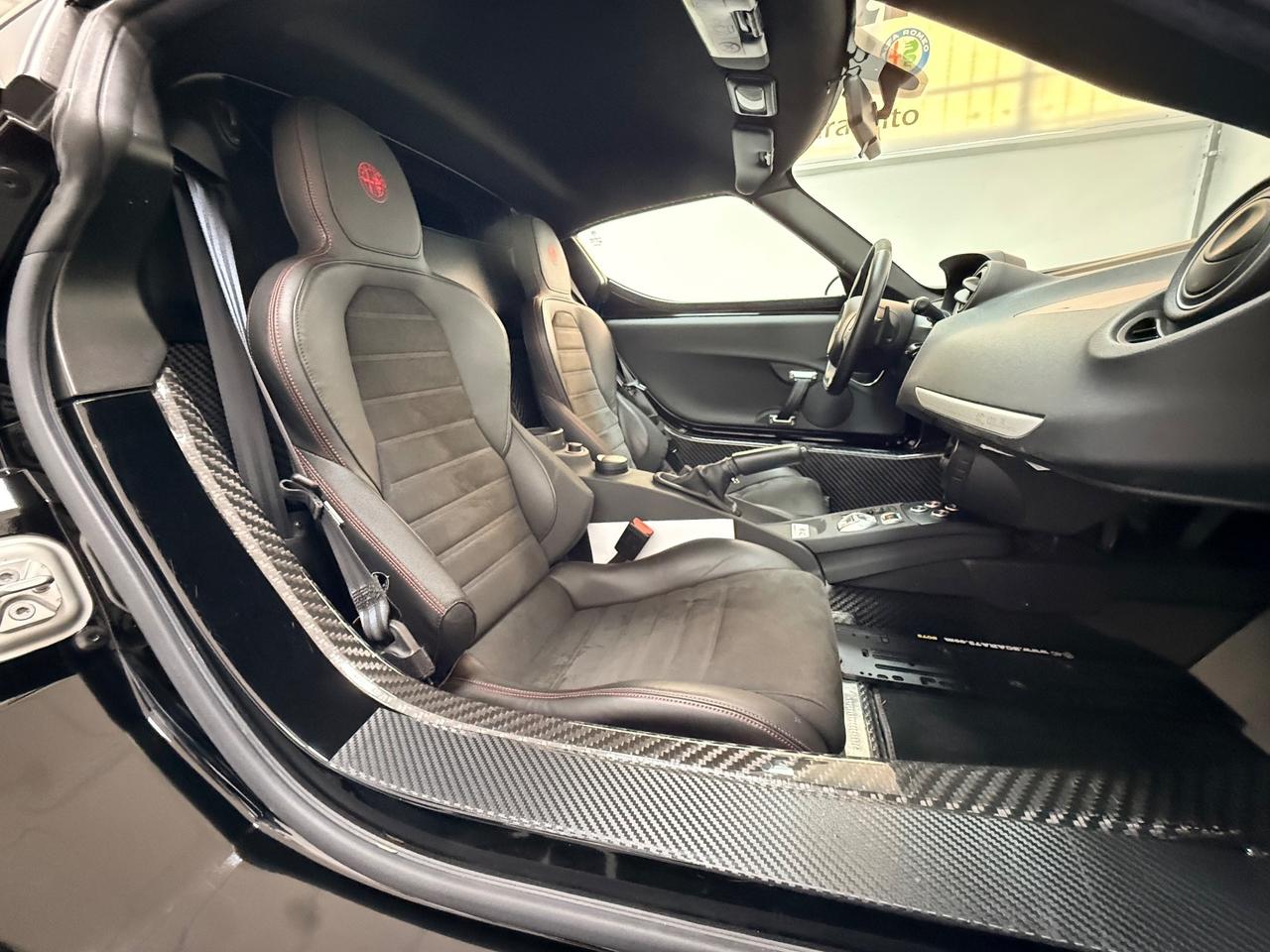 Alfa Romeo 4C 1750 TBi Scara 73 09/2015 310CV