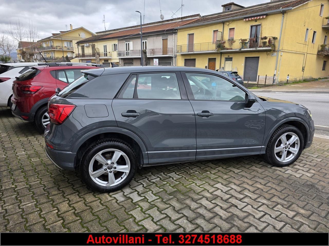Audi Q2 30 TDI S tronic Identity Black 1.6 TDI CV