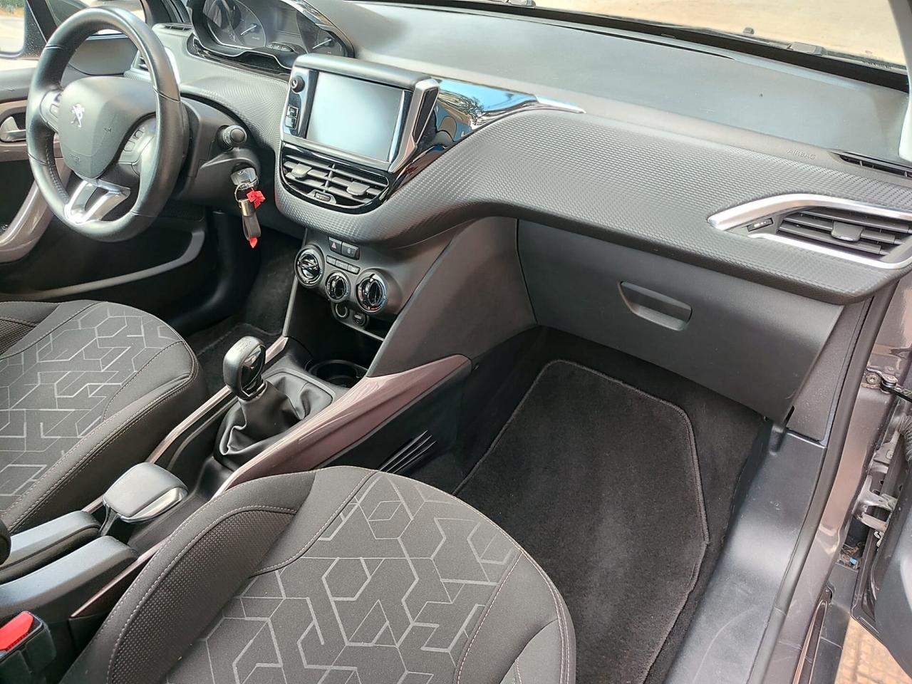 Peugeot 2008 BlueHDi 100 CV Active 2016