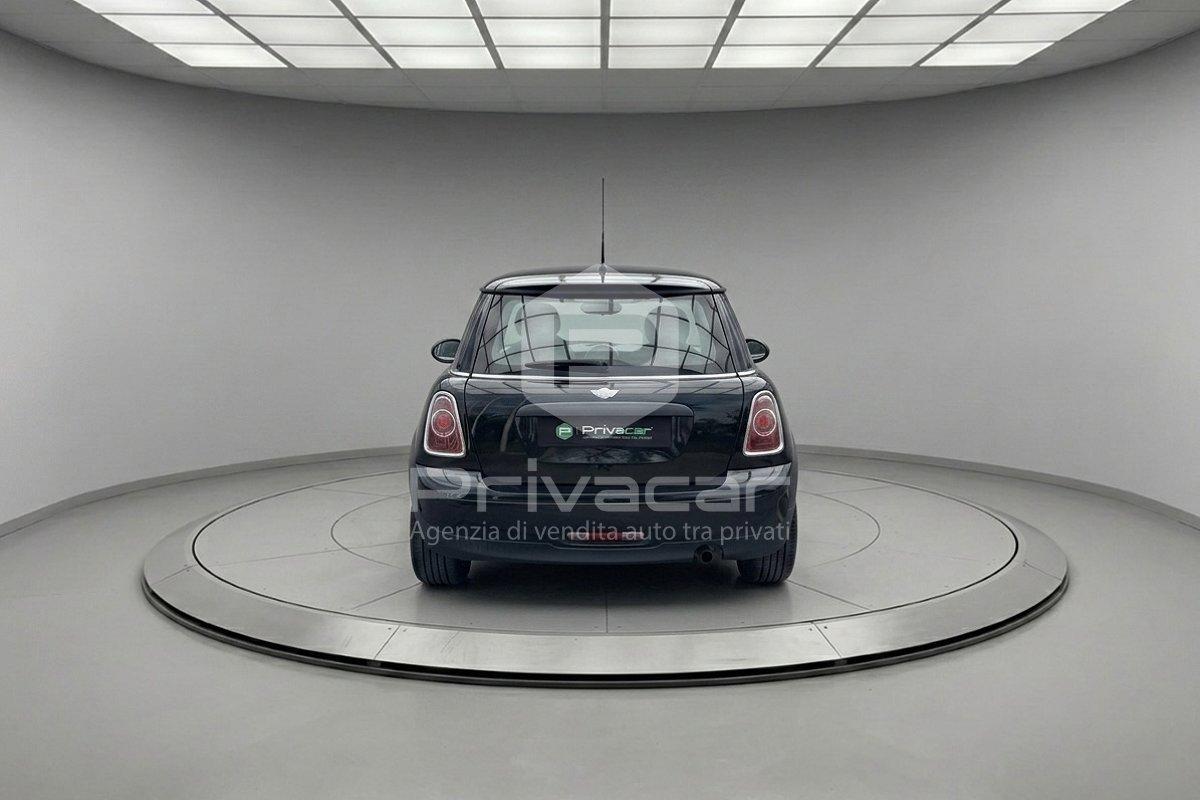 MINI Mini 1.6 16V One (55kW)