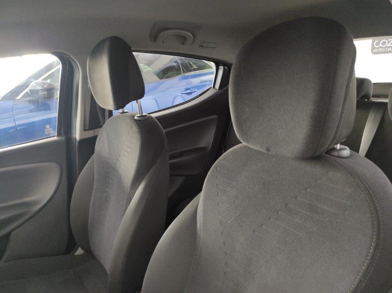 LANCIA Ypsilon 3ª serie - Ypsilon 1.2 69 CV 5 porte Silver