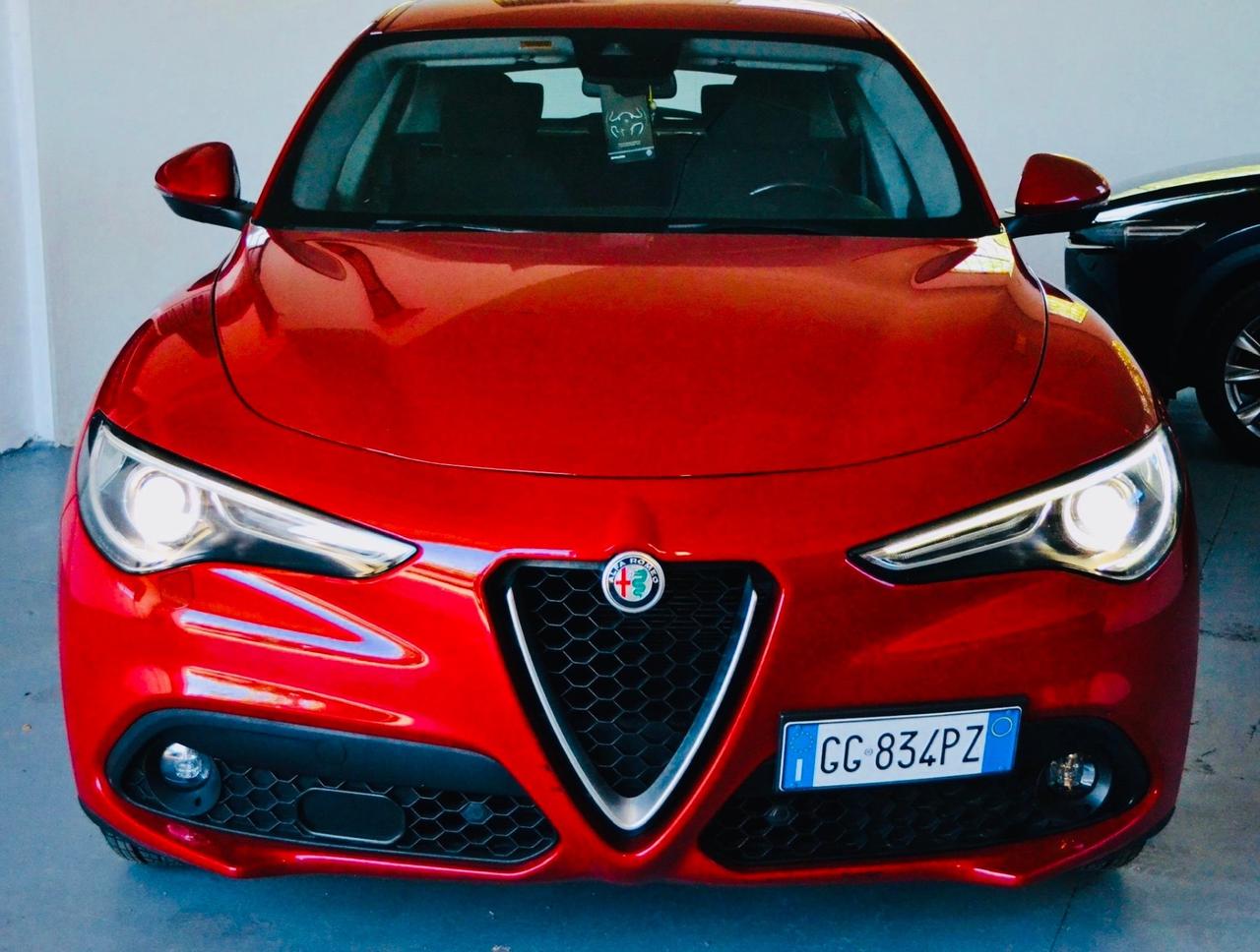 Alfa Romeo Stelvio 2.2 Turbodiesel 160 CV AT8 RWD Business