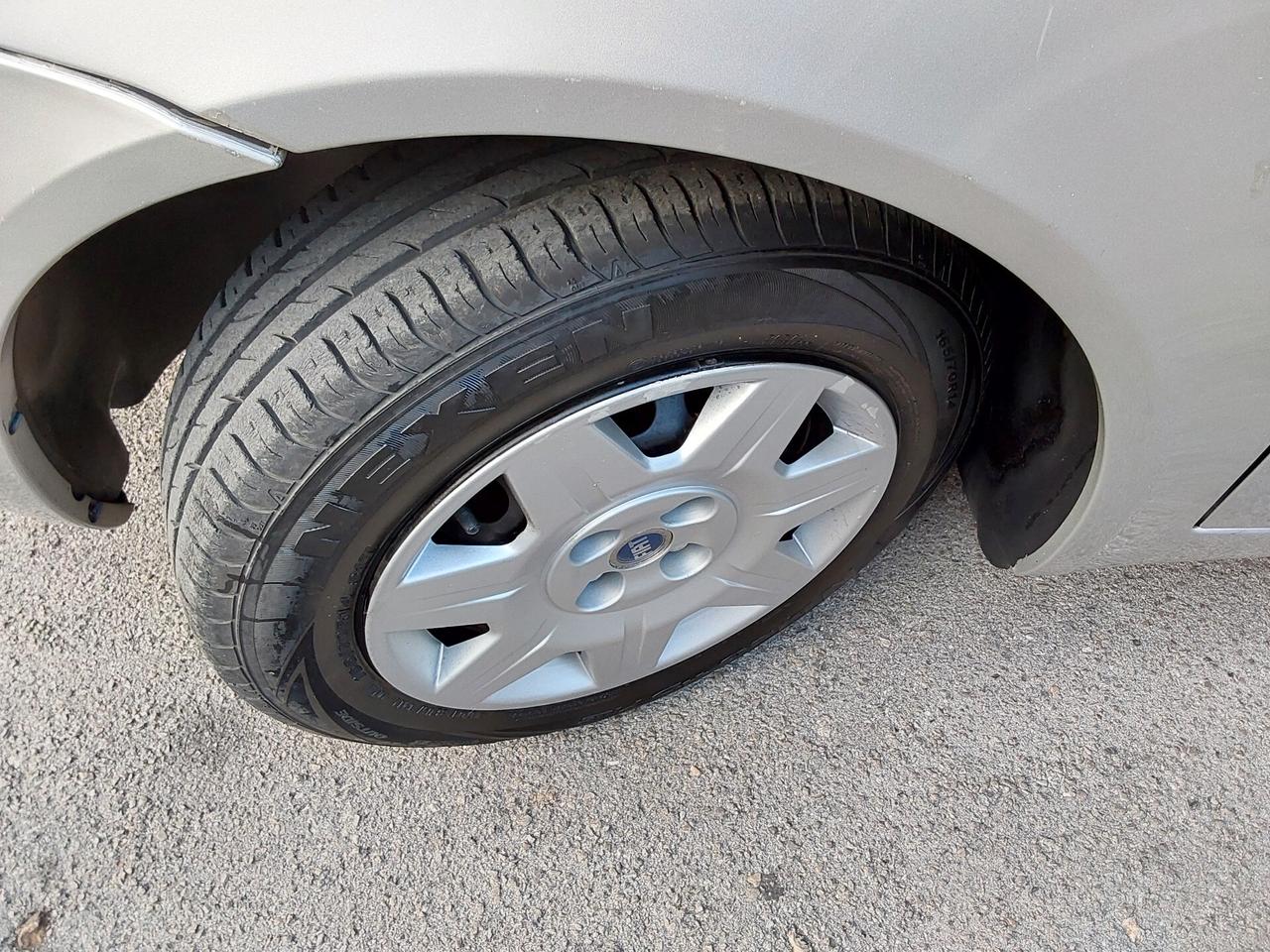 Fiat Punto 1.2 5 Porte Dynamic