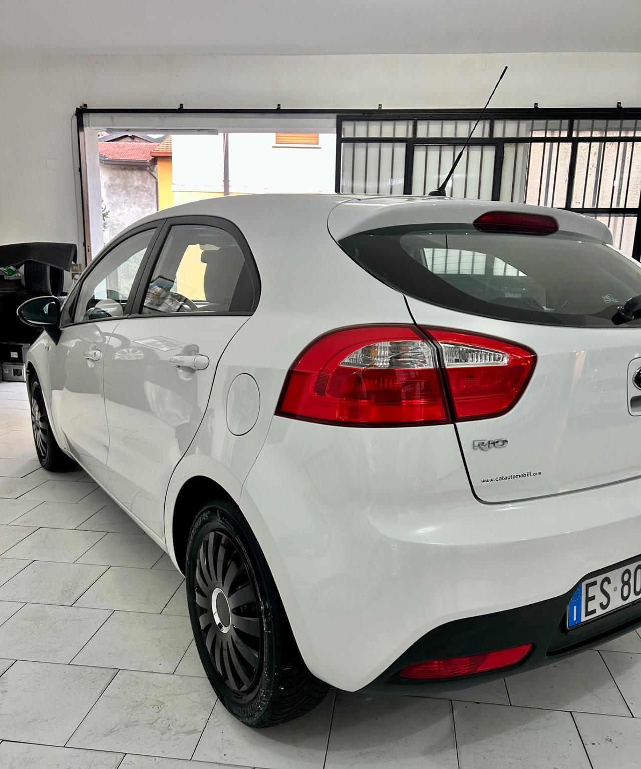 Kia Rio 1.2 Bianco ice *NEOPATENTATI*