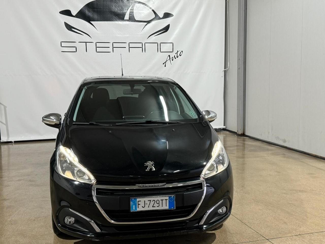 Peugeot 208 BlueHDi 75 5 porte Allure