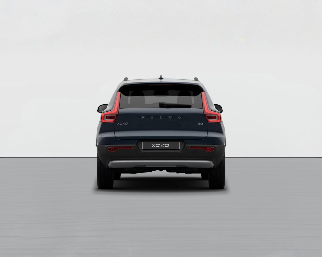 VOLVO XC40 CORE B3 AUTO PREZZO PROMO FINO A FINE MESE