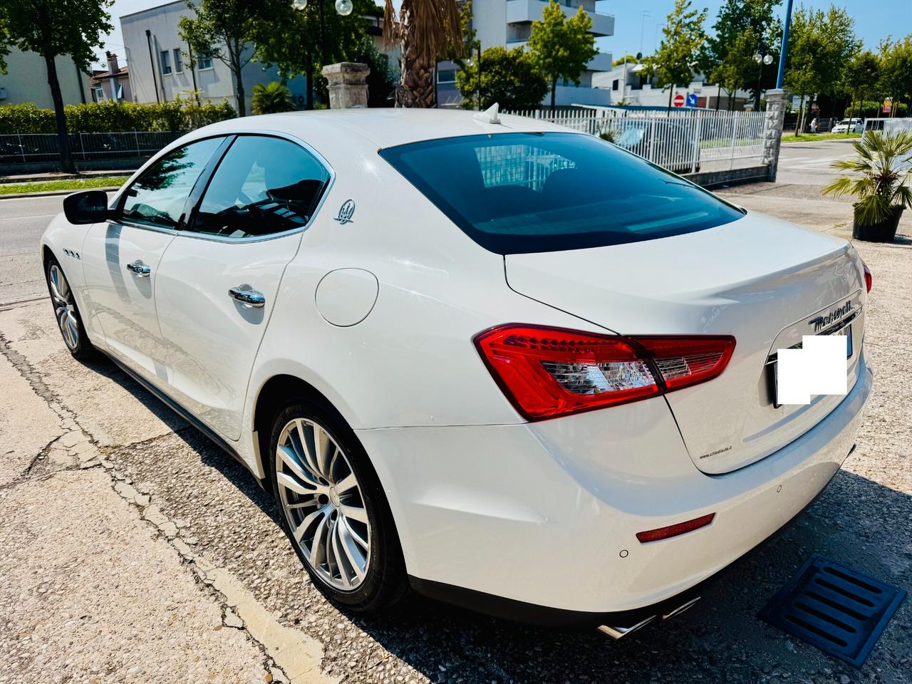 MASERATI GHIBLI 3.0 250cv FULL OPTIONAL 15(PERMUTO)