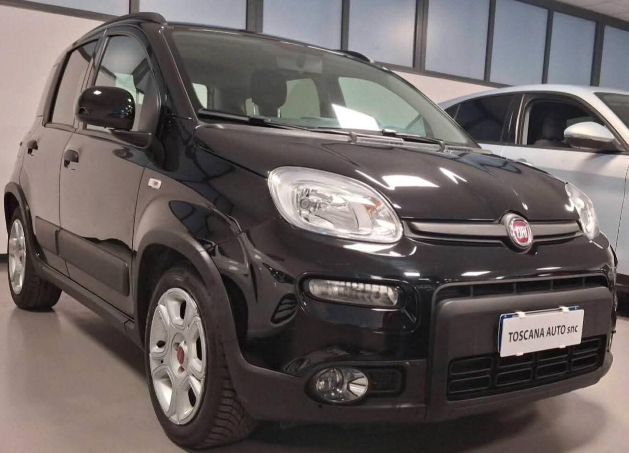Fiat Panda 1.0 Hybrid City Cross full optional