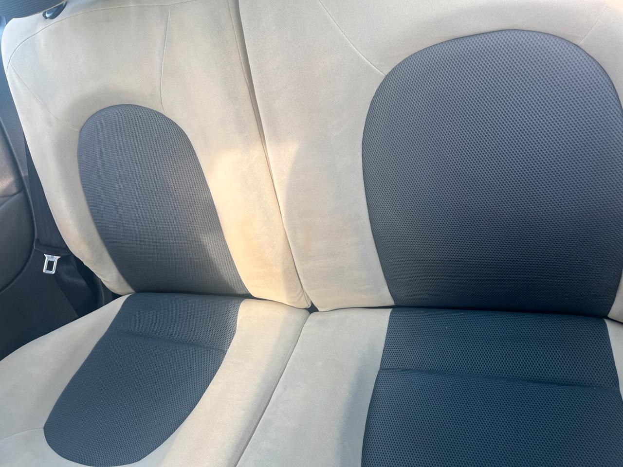 Lancia Ypsilon 1.2 Argento TETTO PANORAMICO APRIBILE ADATTA AI NEOPATENTATI