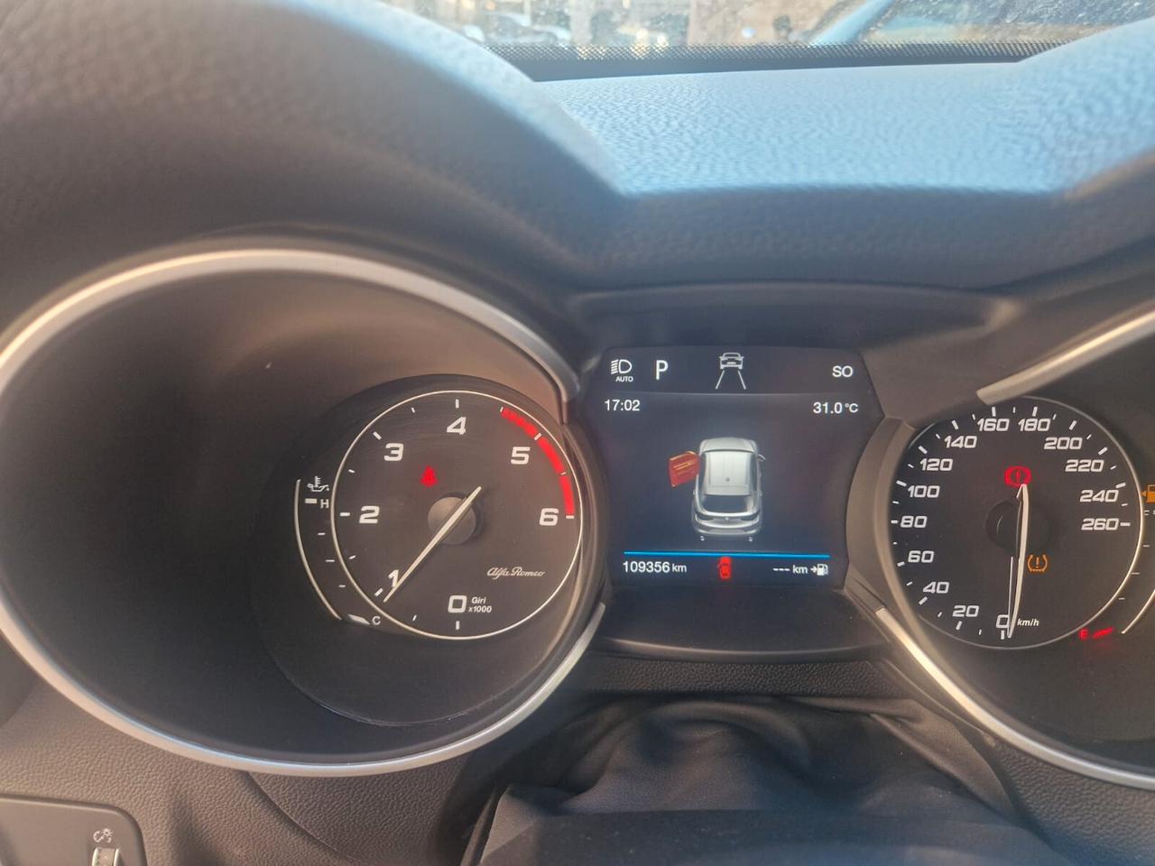 Alfa Romeo Stelvio 2.2 Turbodiesel 190 CV AT8 Q4 Executive