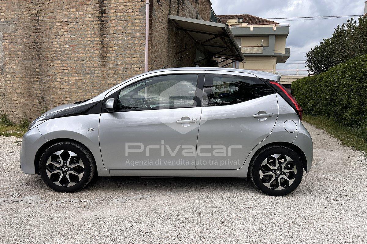 TOYOTA Aygo Connect 1.0 VVT-i 72 CV 5 porte x-fun