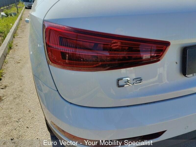 Audi Q3 2.0 TDI 150 CV Sport