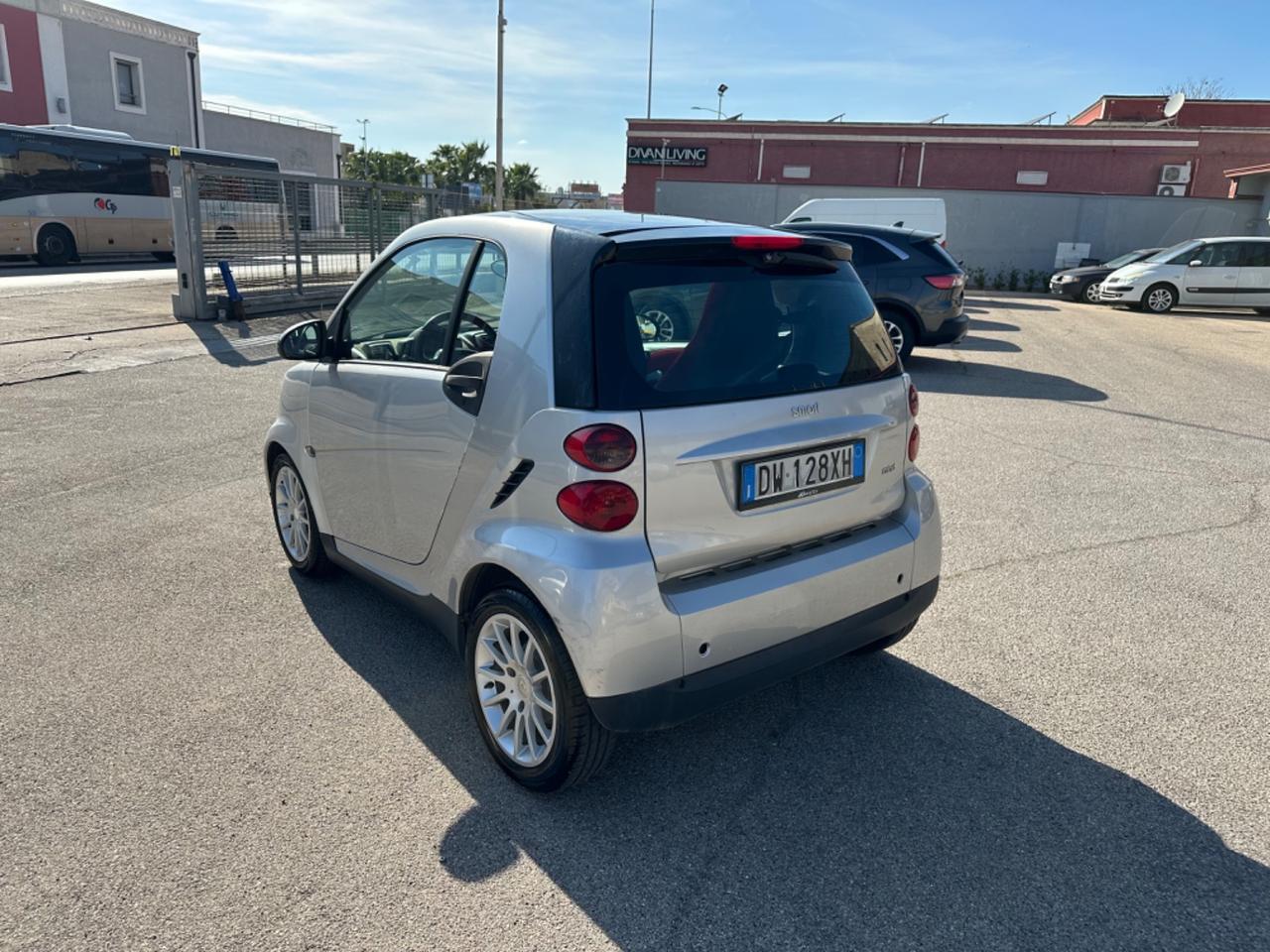 Smart ForTwo 1000 52 kW coupé passion