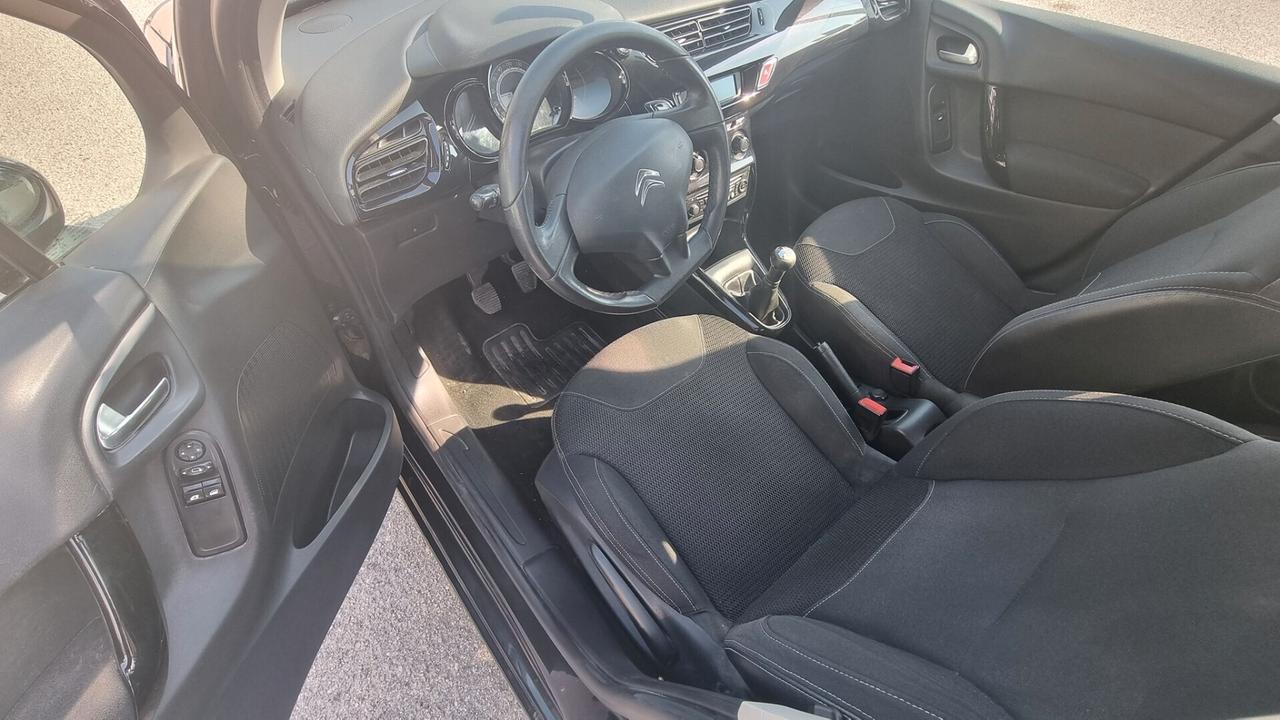 Citroen C3 1.2 VTi 82 Exclusive 5p