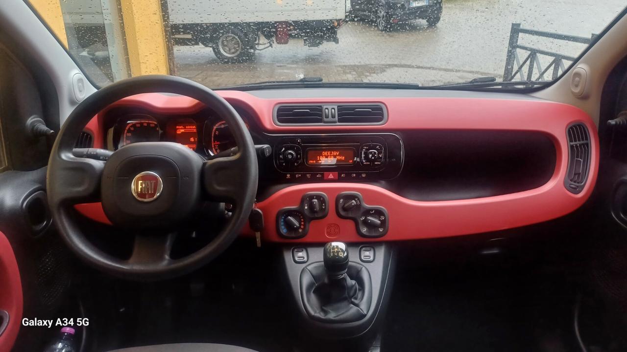 Fiat Panda 1.2 Lounge ( 12 mesi di garanzia)