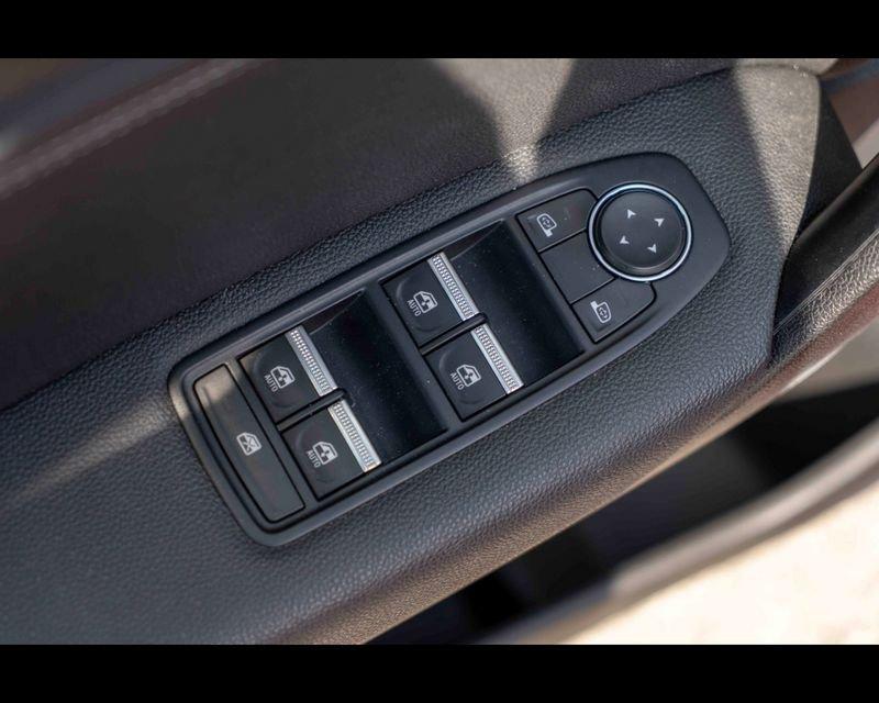 Renault Captur 2ª serie Full Hybrid E-Tech 145 CV Techno