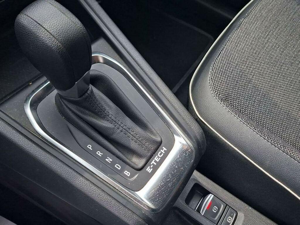 Renault Captur 1.6 Hybrid E-Tech Engineered Auto