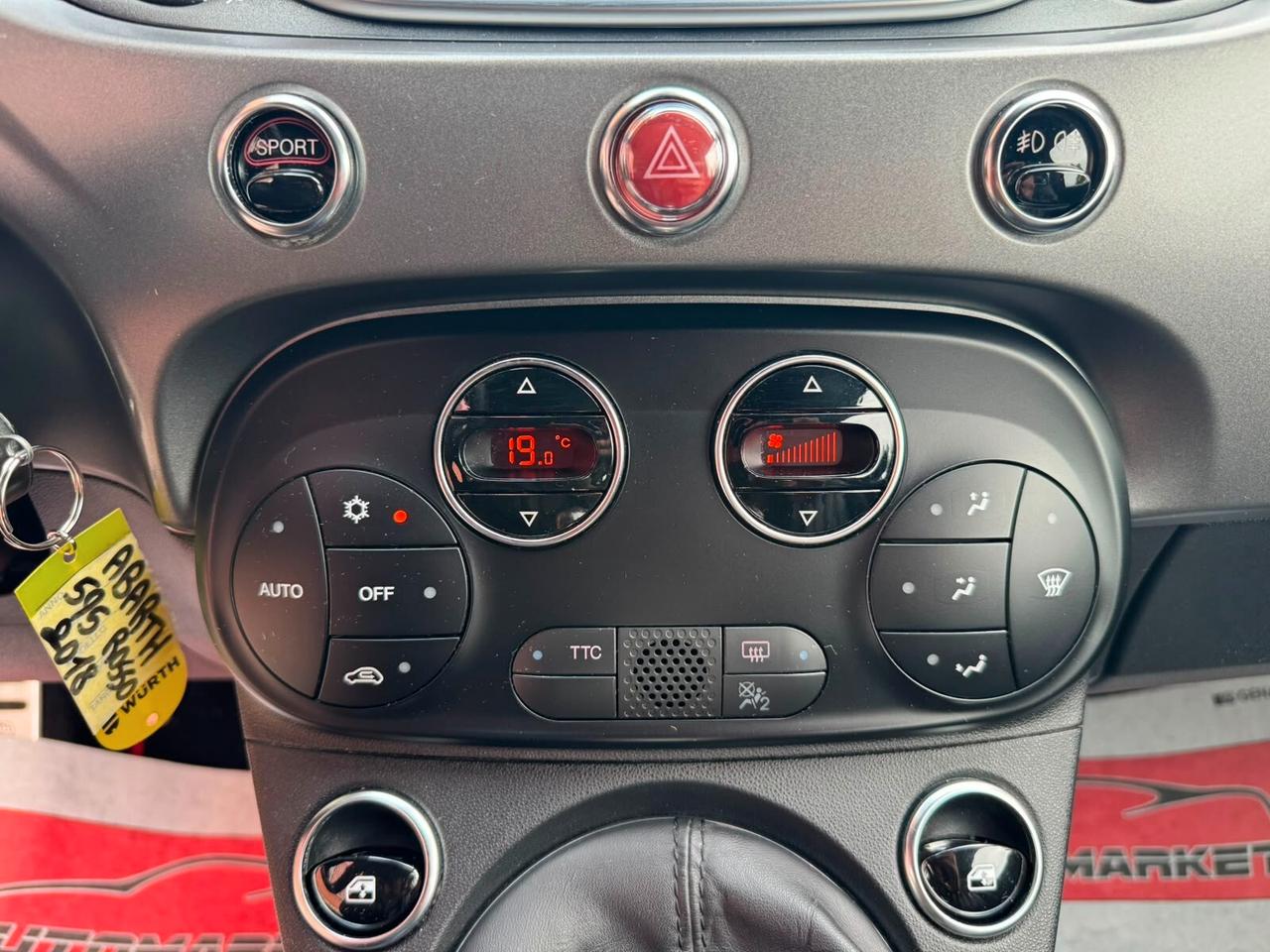 Abarth 595 1.4 Turbo T-Jet 165 CV Turismo