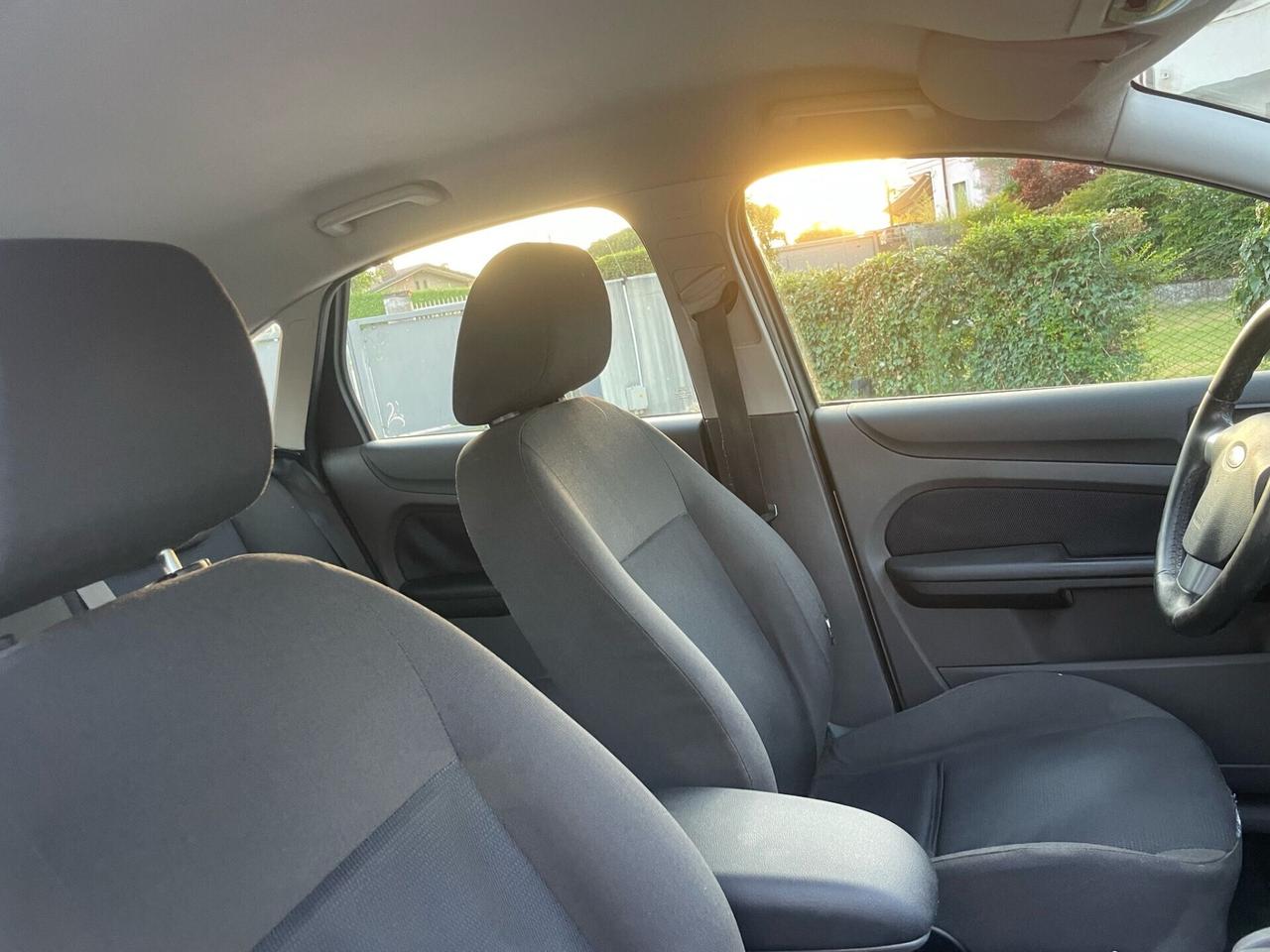 Ford Focus CC Focus 1.6 TDCi (90CV) 5p. GANCIO TRAINO