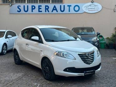 Lancia Ypsilon 1.3 MJT 16V 95 CV 5 OK neopatentati