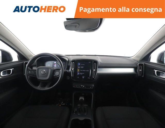 VOLVO XC40 D3 Momentum Pro