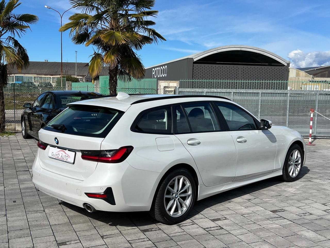 Bmw 320d 48V xDrive Touring Business Advantage